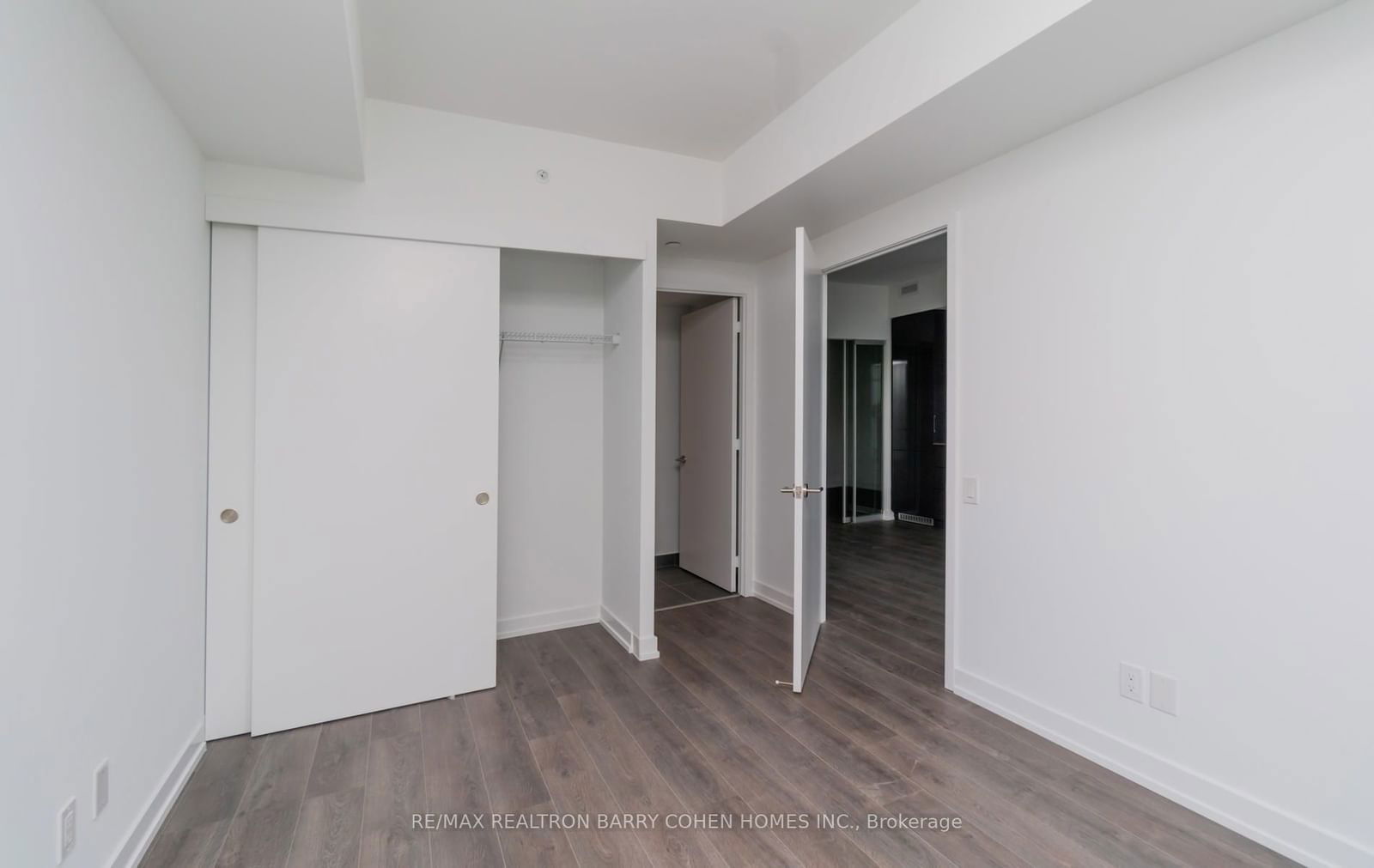 161 Roehampton Ave, unit 1807 for rent - image #12