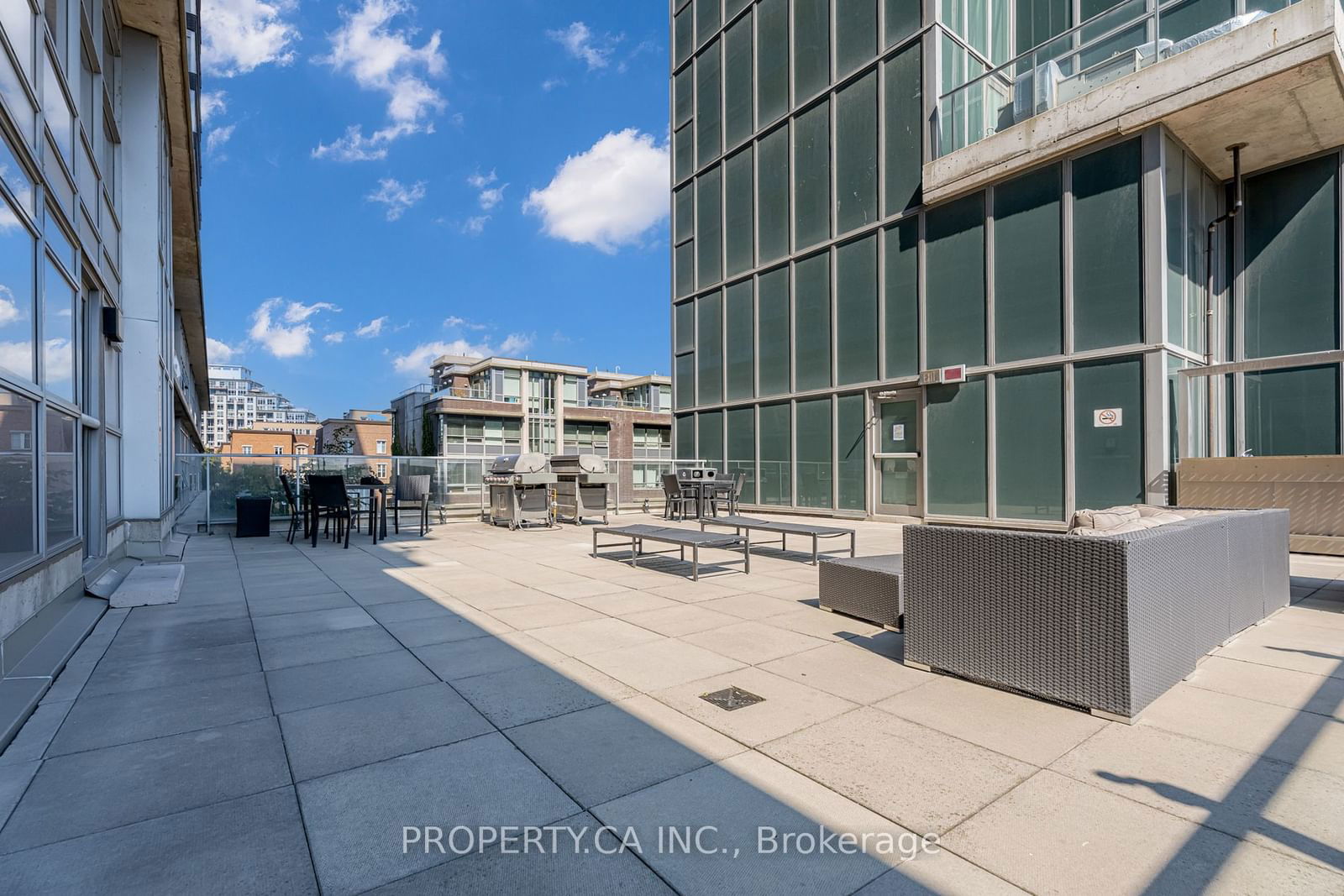 59 East Liberty St, unit 705 for rent - image #28