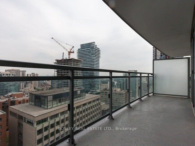 98 Lillian St, unit 1714 for rent - image #8