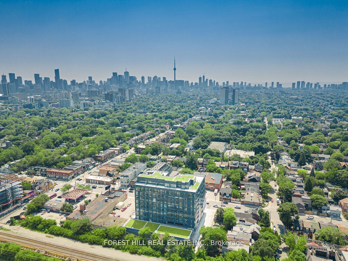 500 Dupont St, unit 403 for sale