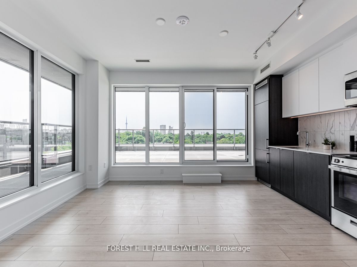 500 Dupont St, unit 403 for sale - image #9