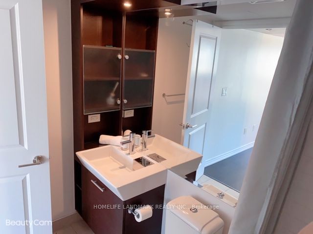 386 Yonge St, unit 2409 for rent - image #7