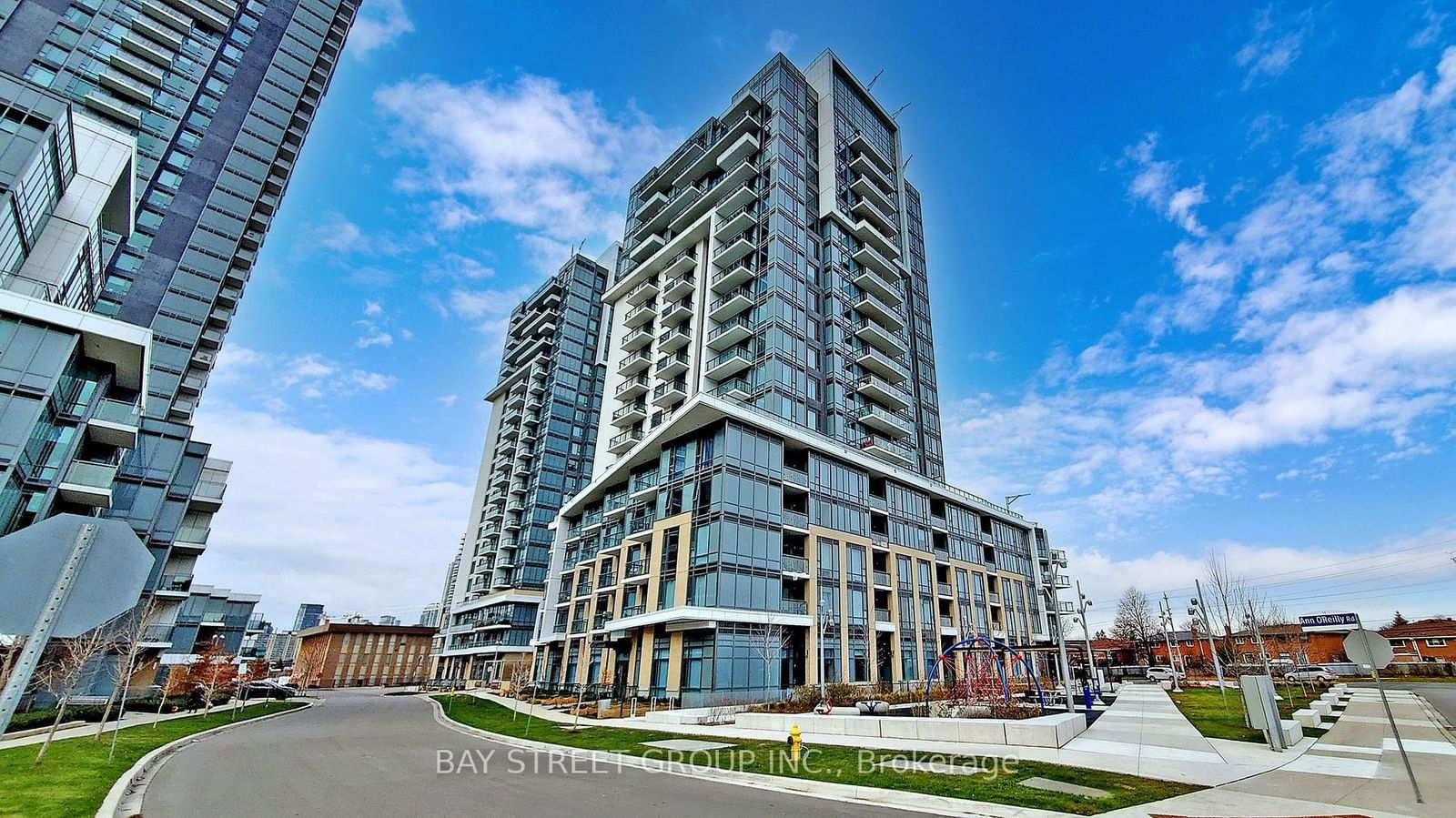 60 Ann O'reilly Rd, unit 1158 for sale - image #2