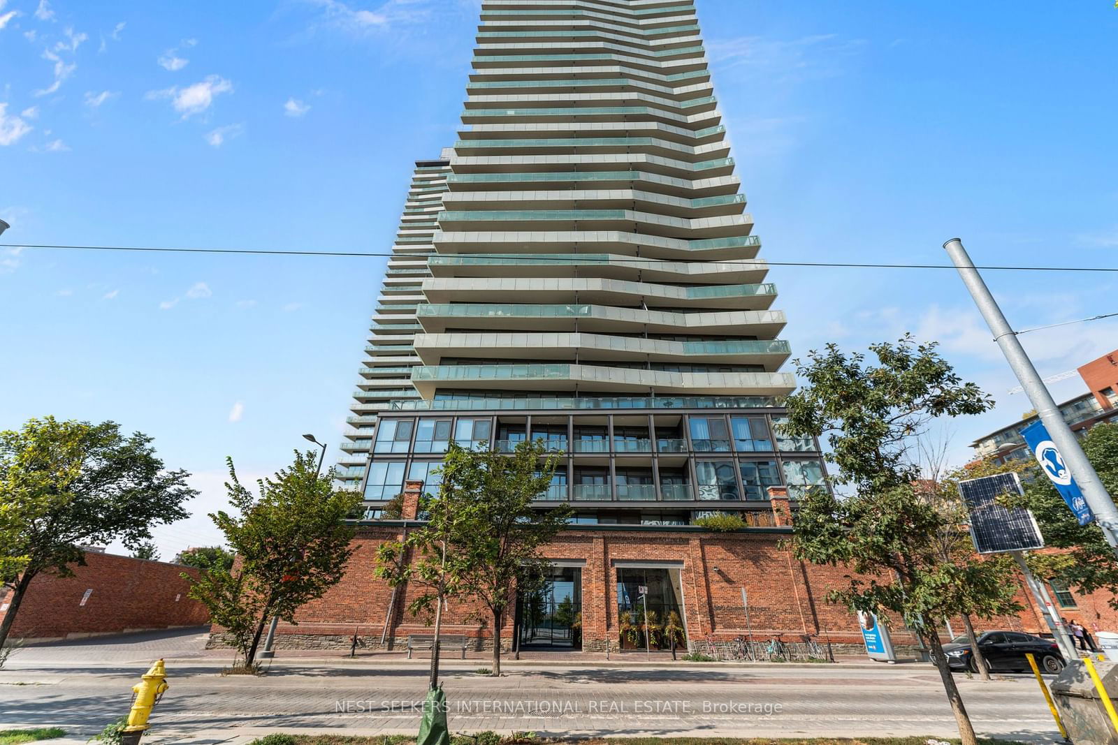 390 Cherry St, unit 2601 for rent - image #4