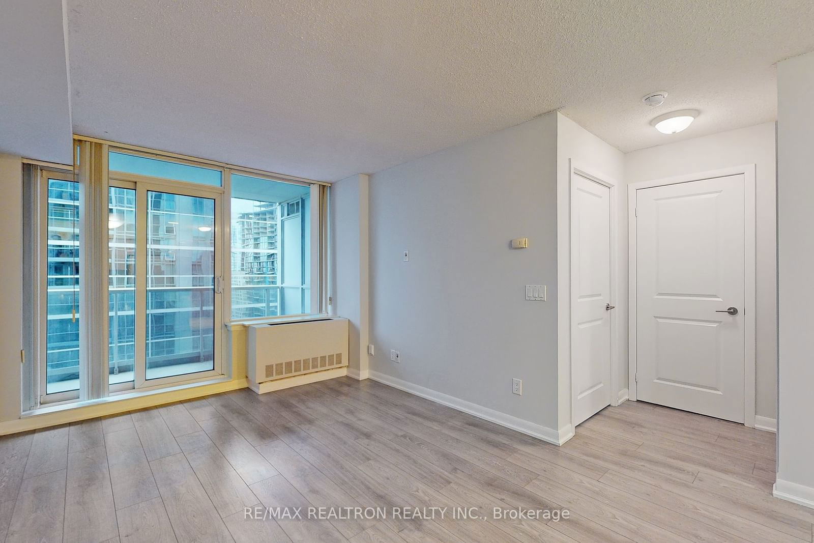 4978 Yonge St, unit 2711 for rent