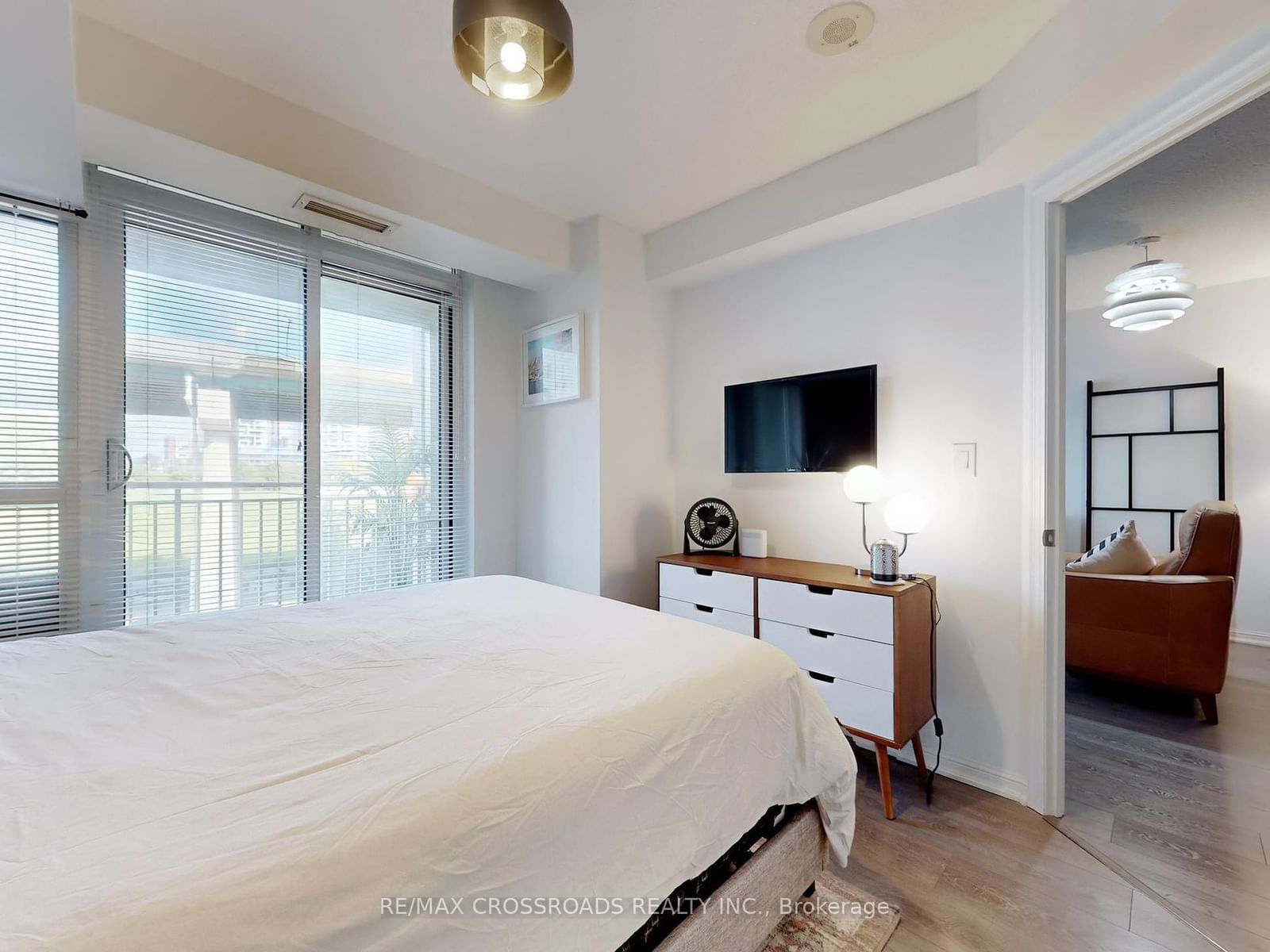 35 Bastion St, unit 624 for sale - image #18