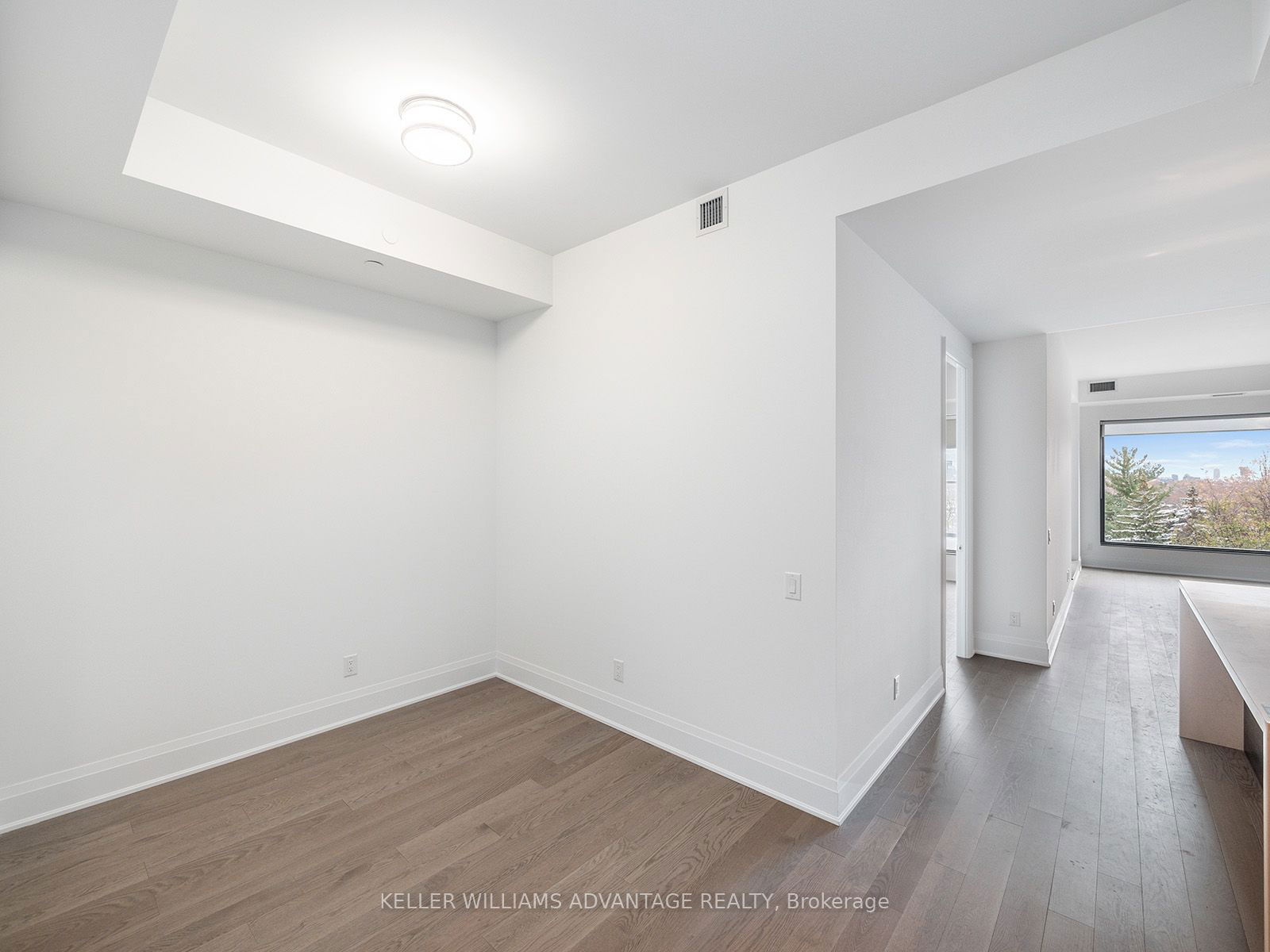 280 Howland Ave, unit 612 for sale - image #5