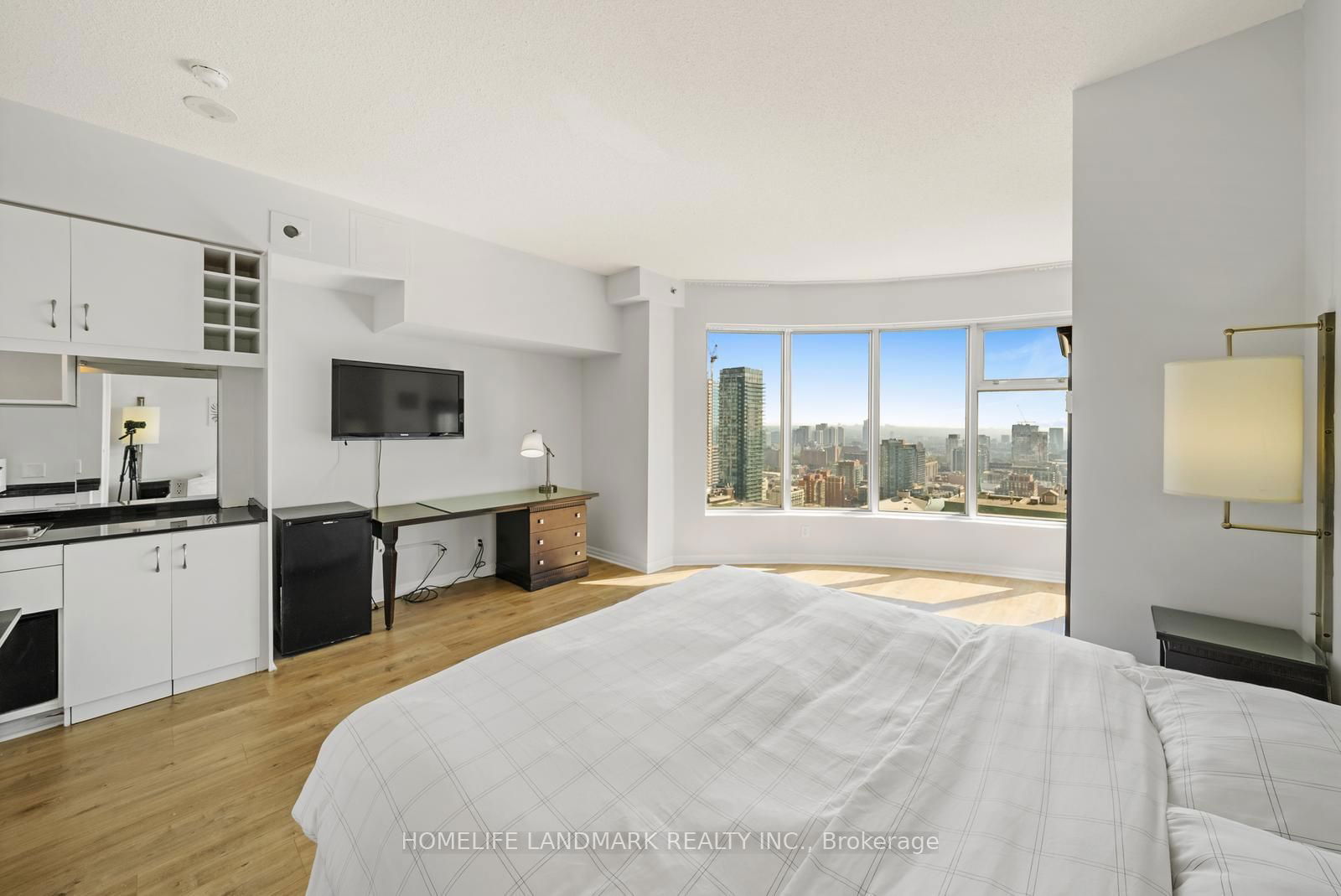 1 King St W, unit 2906 for sale - image #4