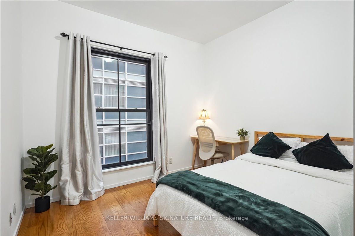 5 St Joseph St, unit 212 for sale