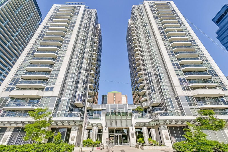 5791 Yonge St, unit 2108 for rent