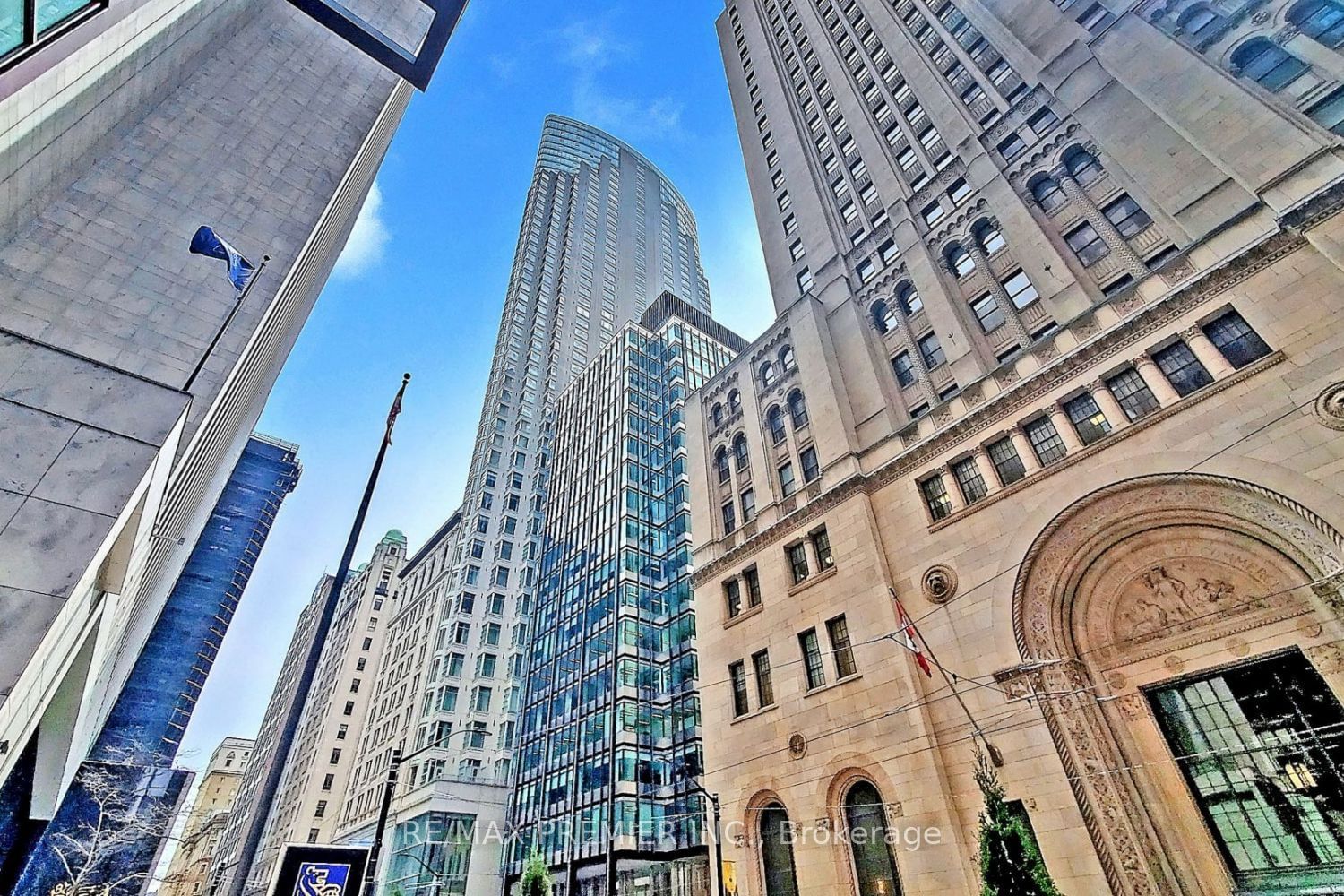 1 King St W, unit 3210 for sale - image #1