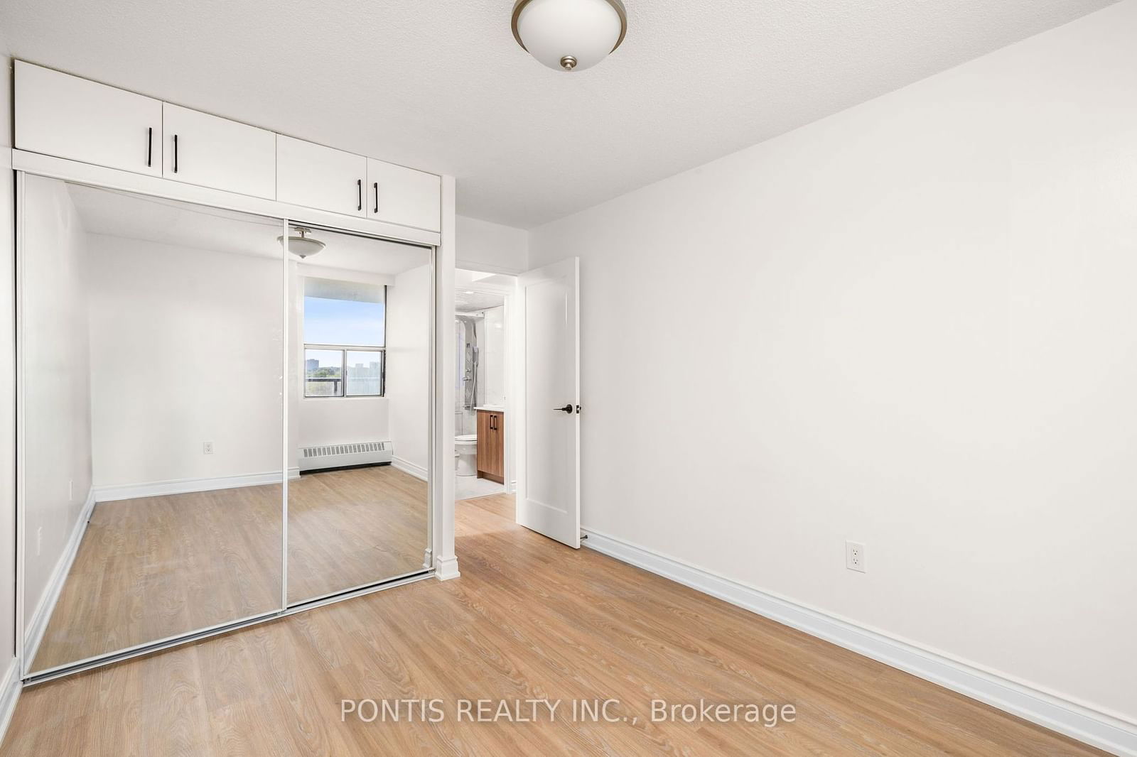 45 Sunrise Ave, unit 806 for sale - image #16