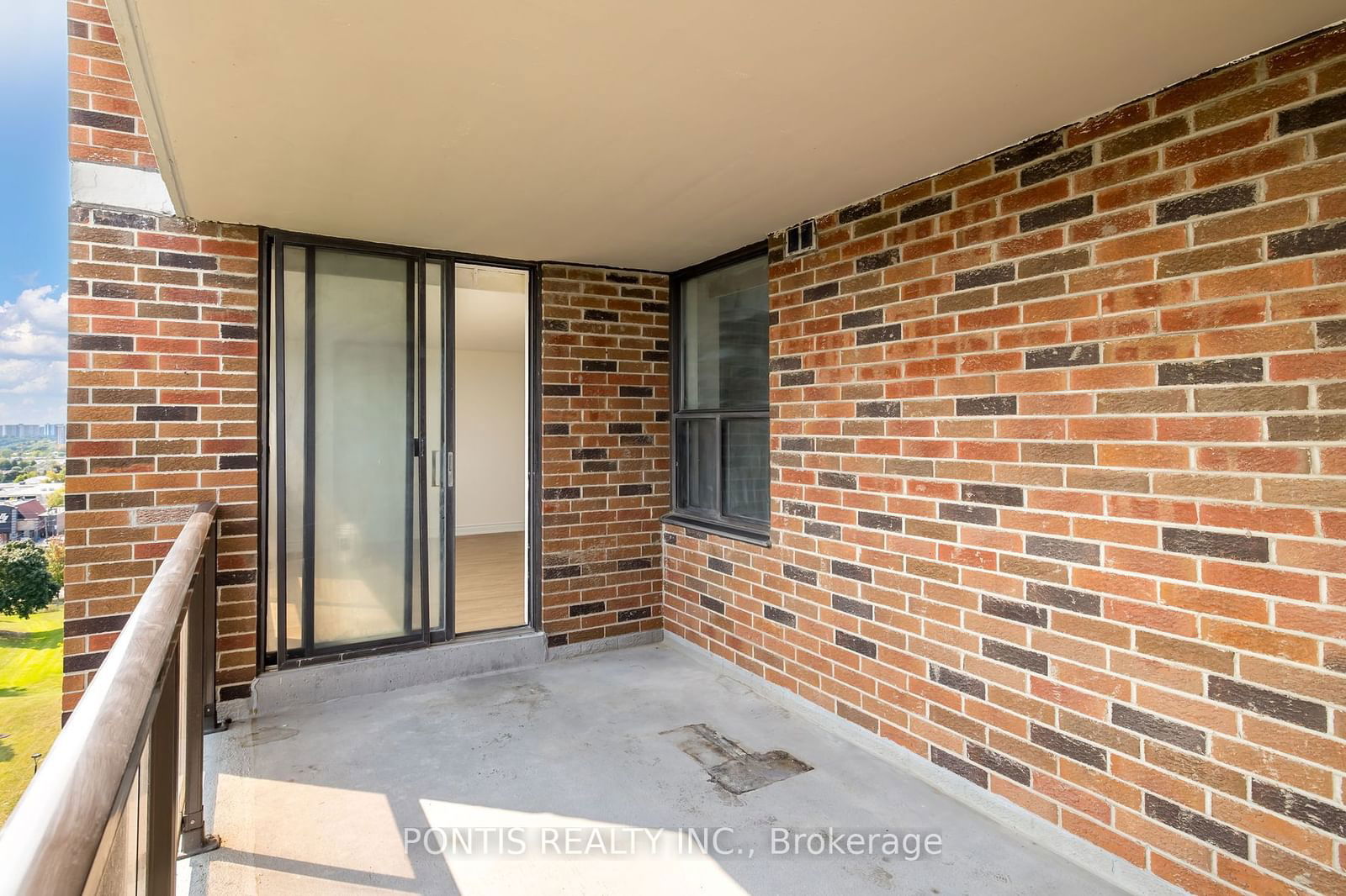 45 Sunrise Ave, unit 806 for sale - image #18