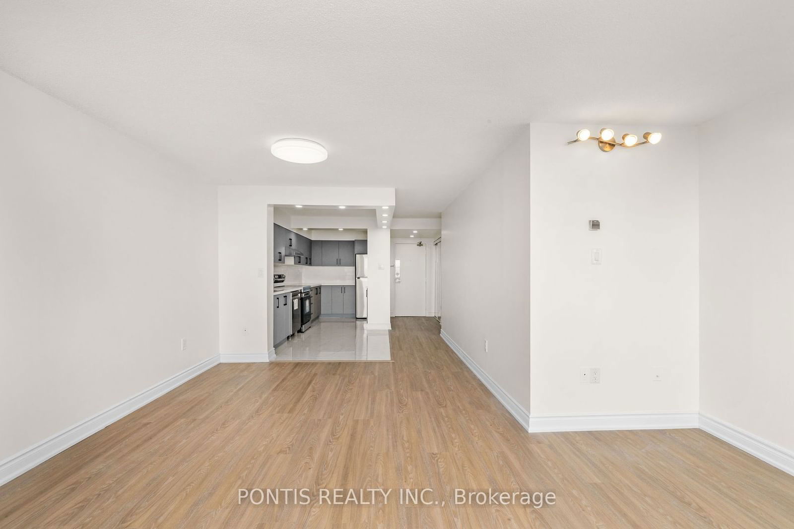 45 Sunrise Ave, unit 806 for sale - image #6