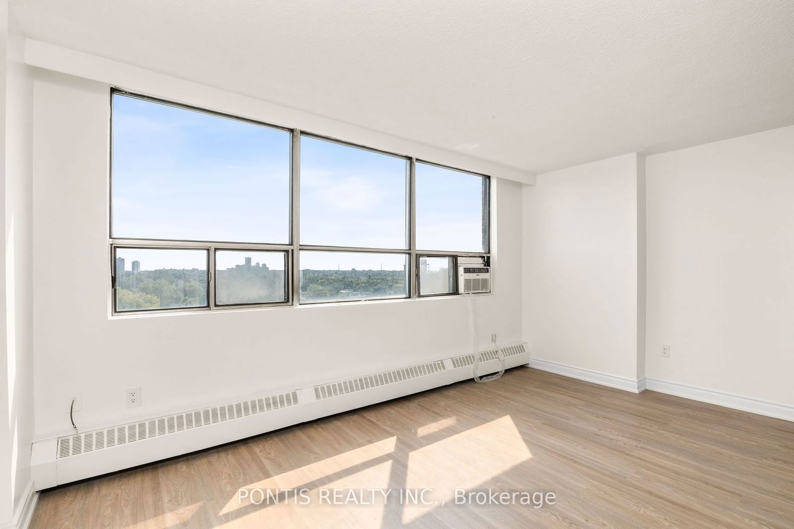 45 Sunrise Ave, unit 806 for sale - image #8