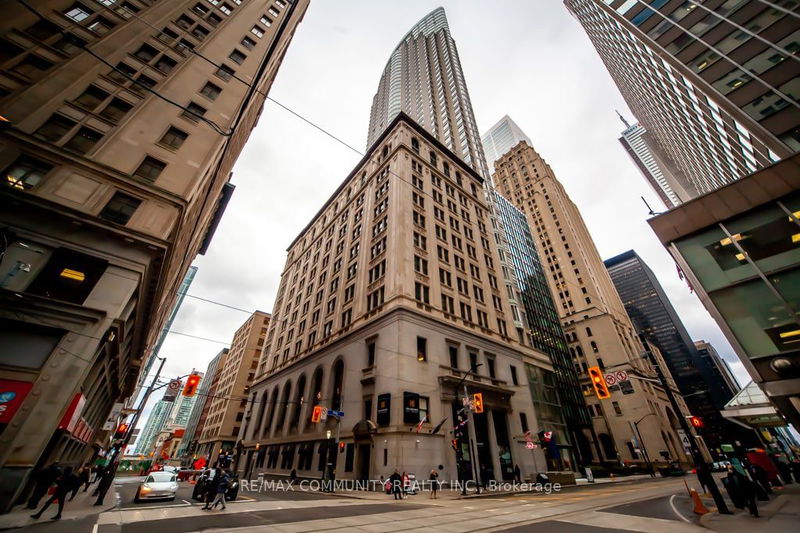 1 King St W, unit 1601 for sale