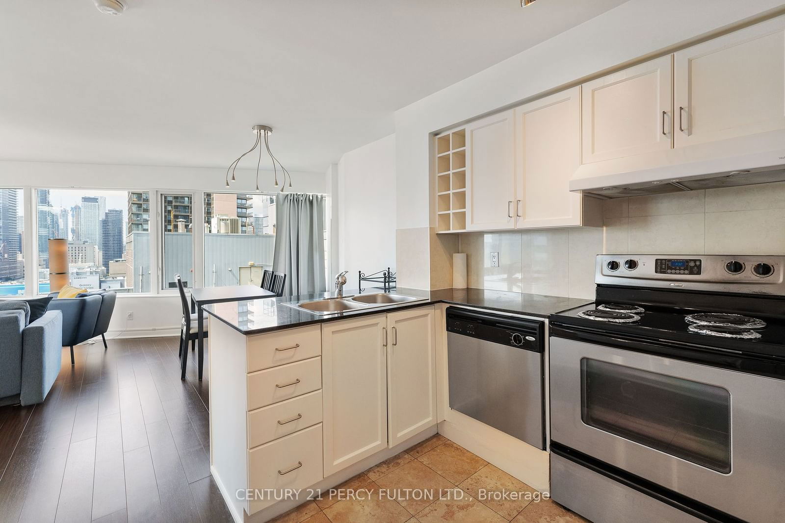 210 Victoria St, unit 2411 for sale