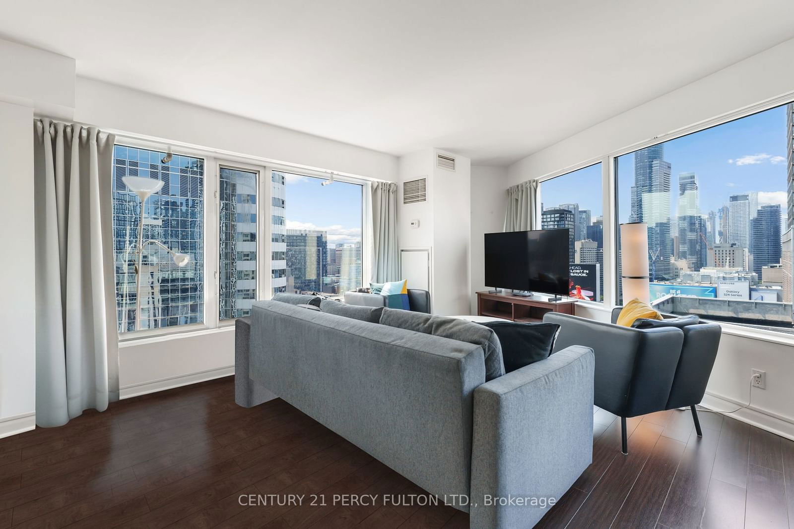 210 Victoria St, unit 2411 for sale