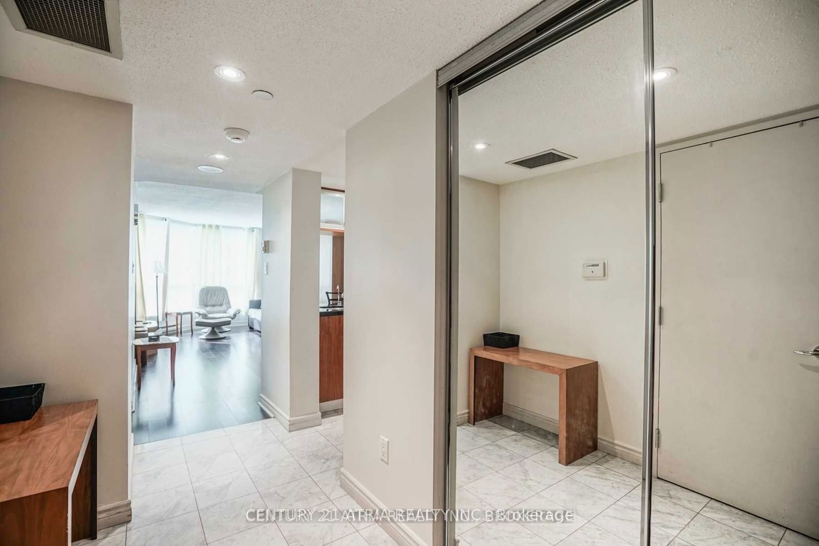 38 Elm St, unit 2901 for rent - image #4