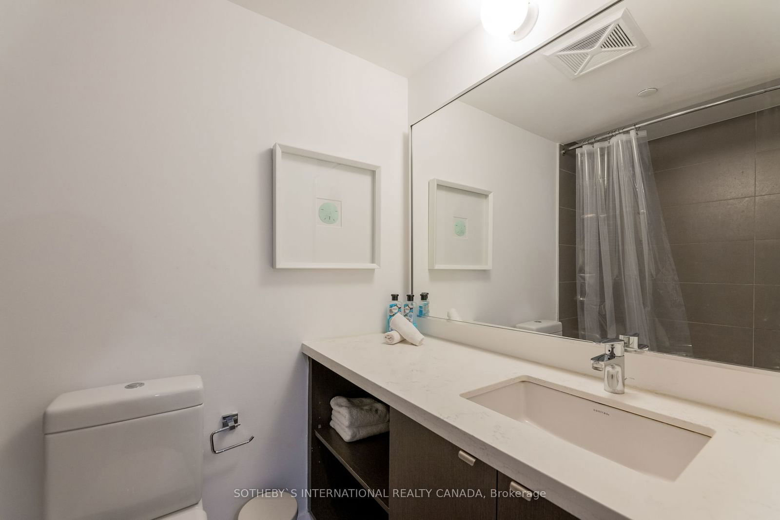 155 Yorkville Ave, unit 1116 for rent - image #12