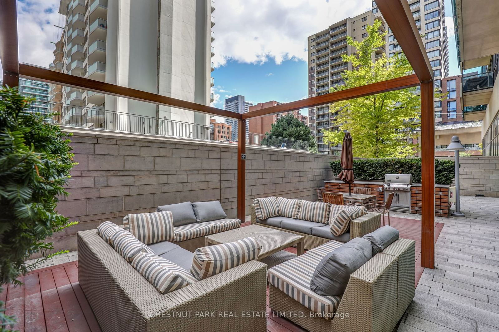 70 Roehampton Ave, unit 620 for sale - image #28