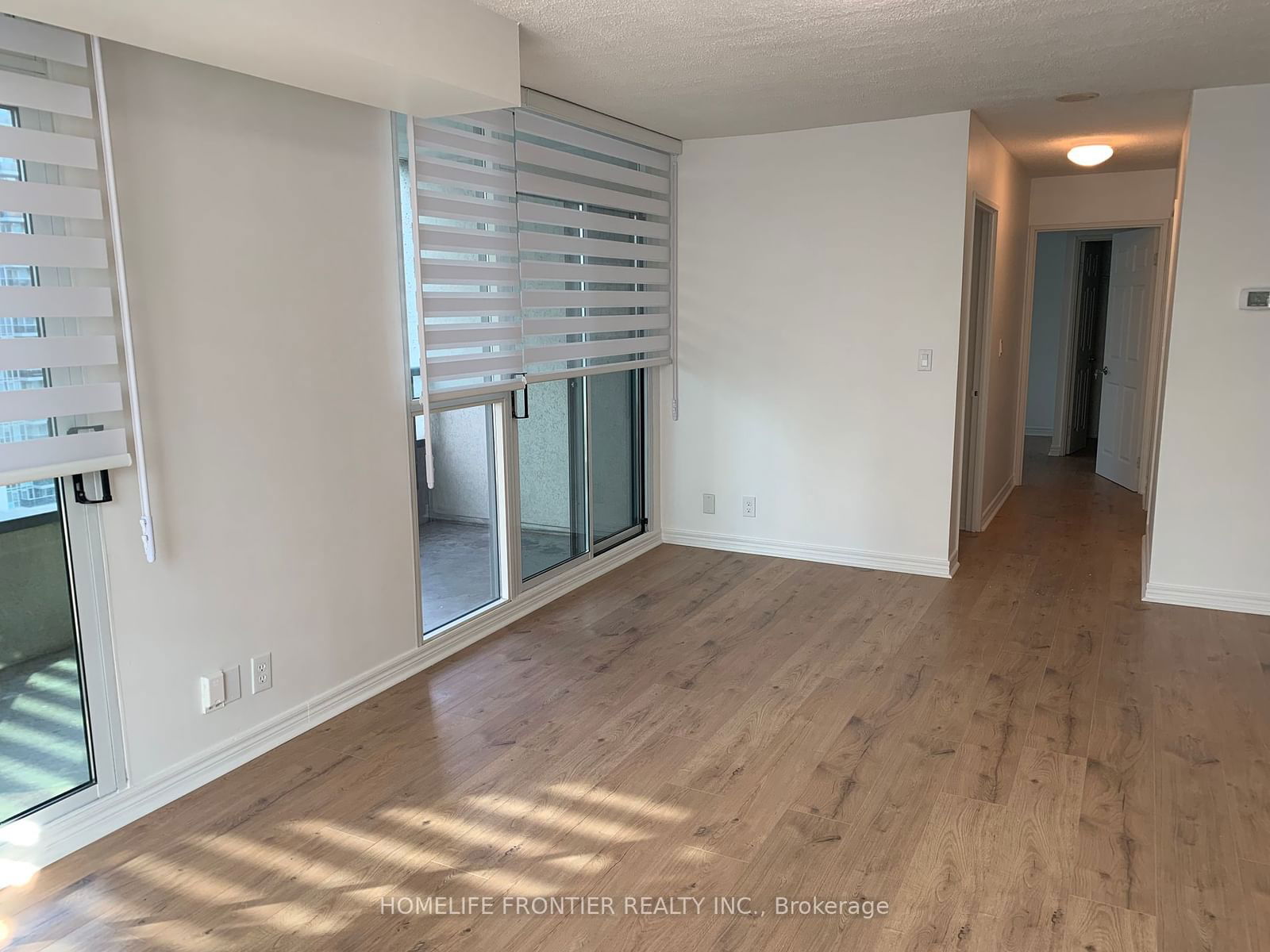 23 Hollywood Ave, unit 1610 for rent - image #5