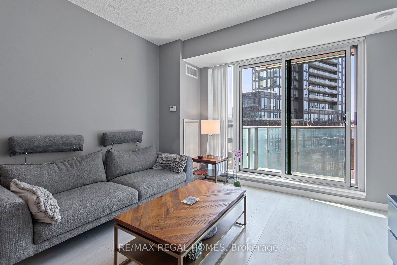 69 Lynn Williams St, unit 806 for rent - image #3