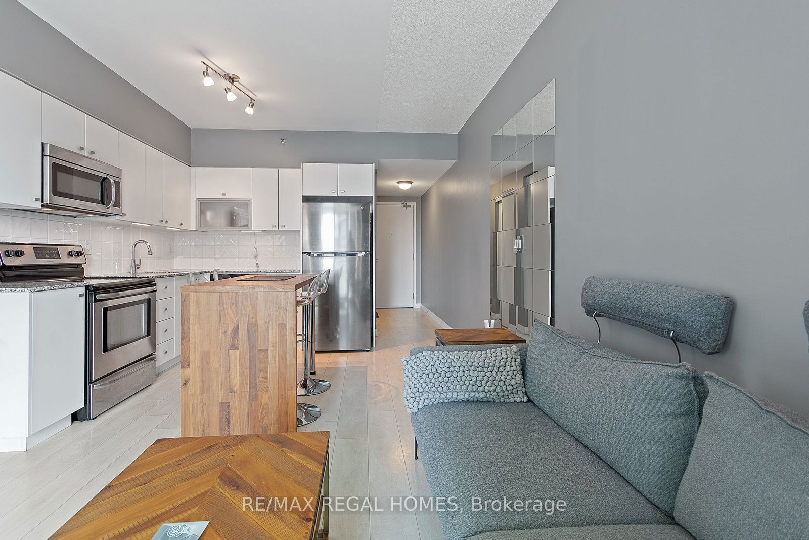 69 Lynn Williams St, unit 806 for rent - image #5