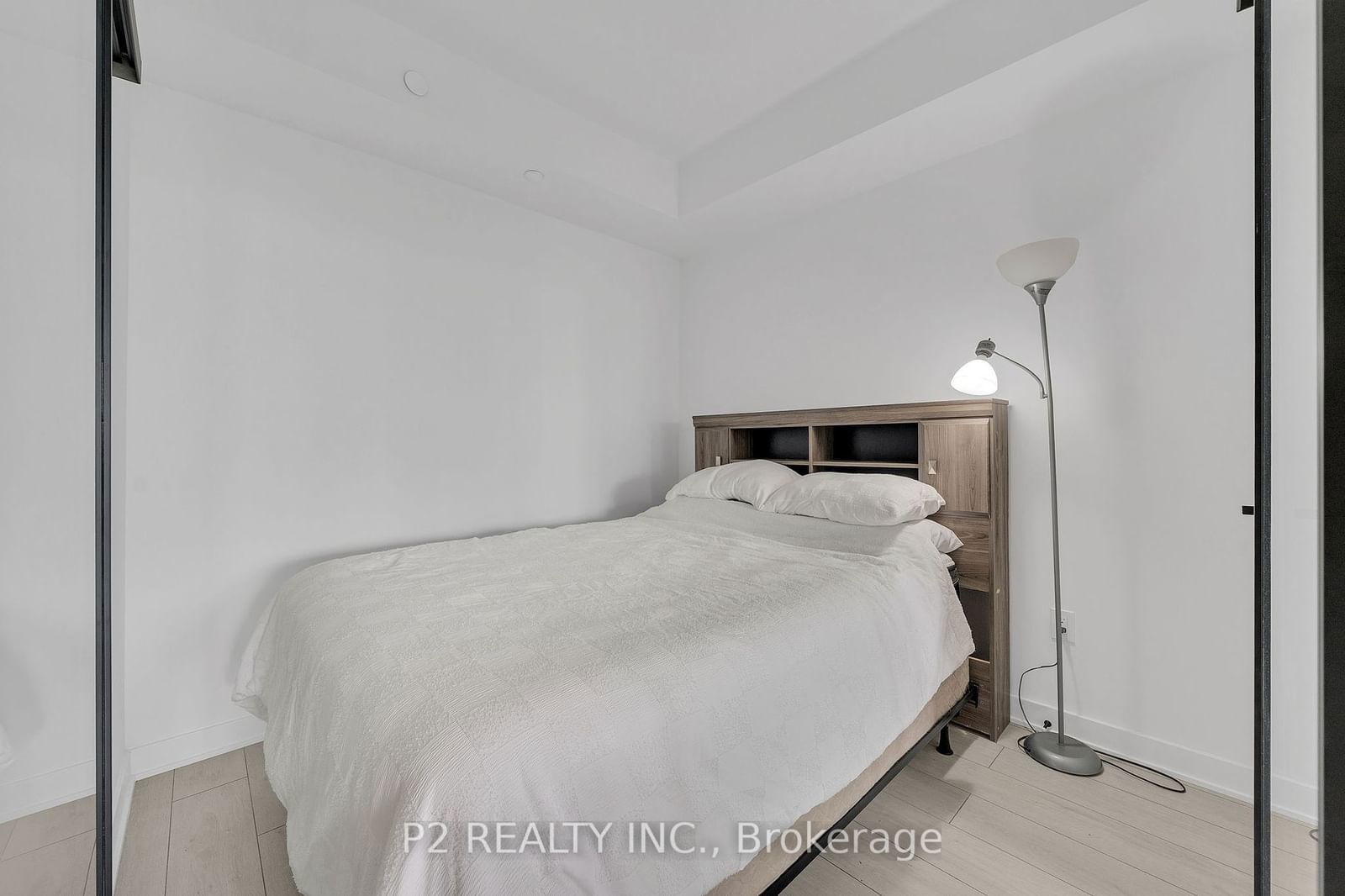 55 Charles St E, unit 2604 for sale - image #5