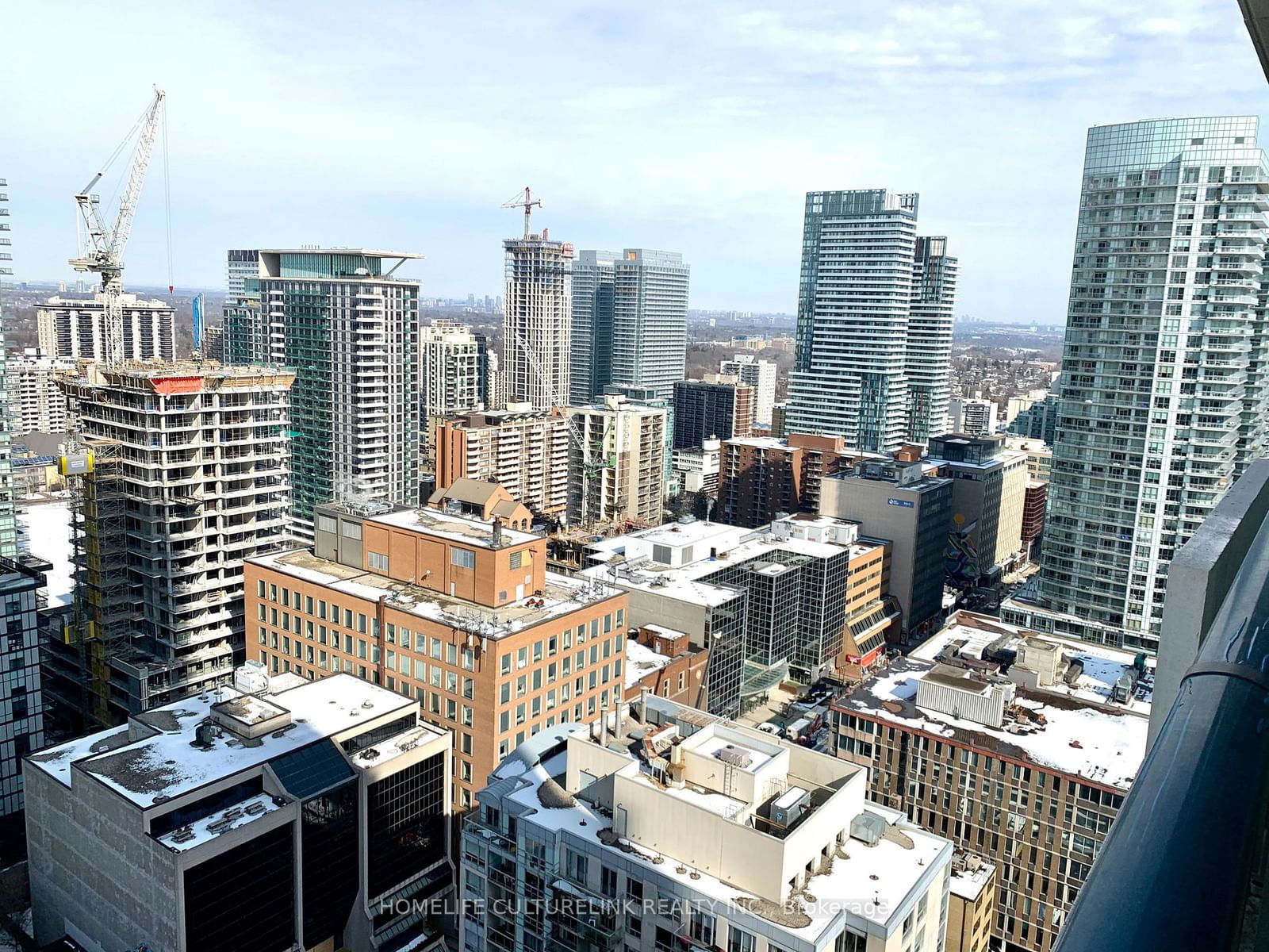 2221 Yonge St, unit 2701 for rent - image #12