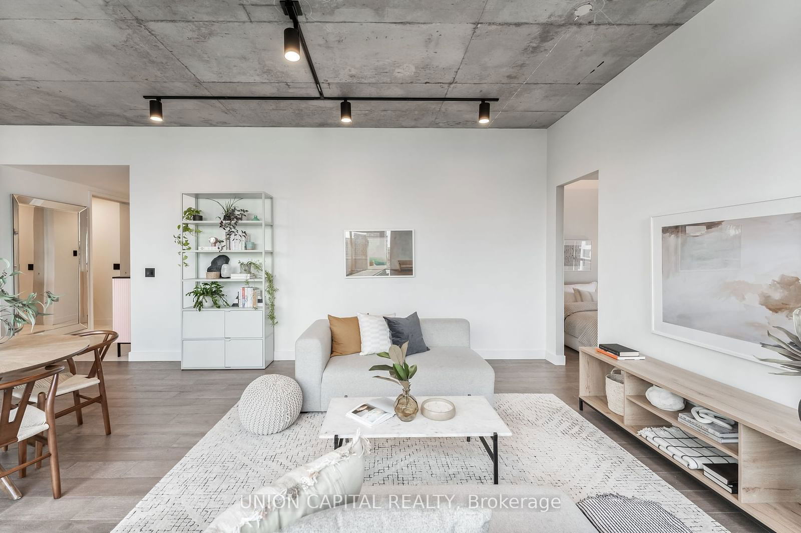 60 Bathurst St, unit 512 for sale - image #12