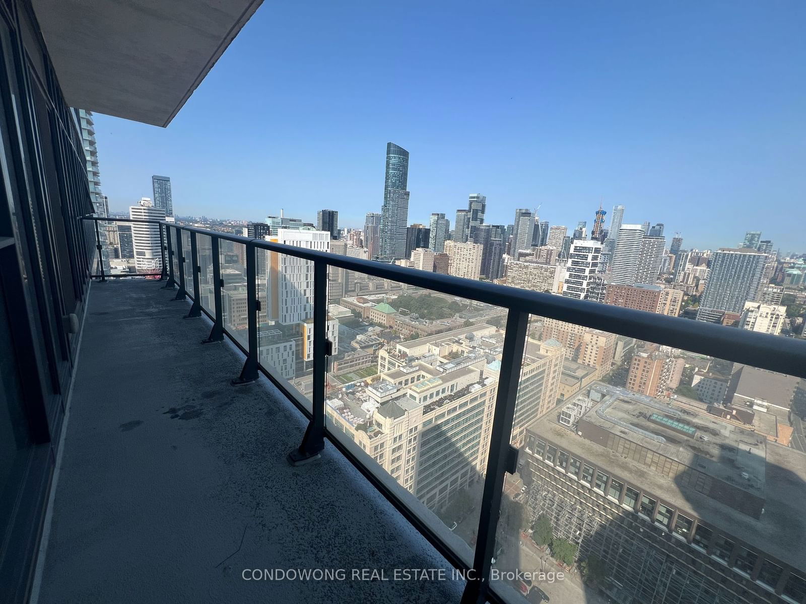 159 Dundas St E, unit 3608 for rent