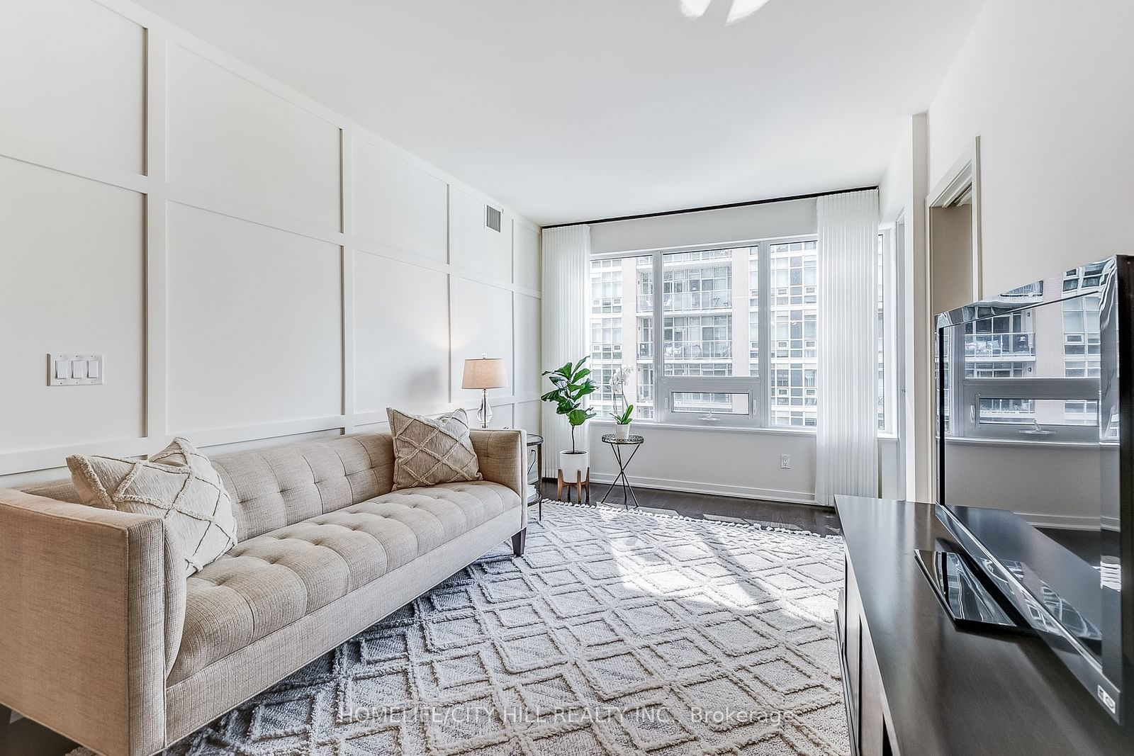 59 East Liberty St, unit 1208 for sale - image #14