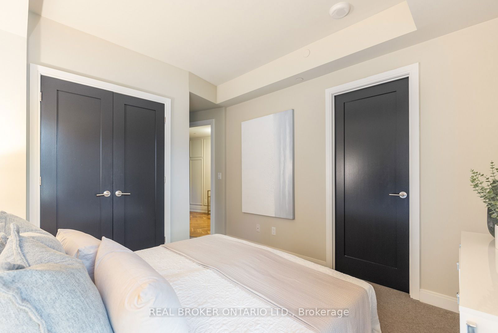 55 Front St E, unit 517 for sale - image #3