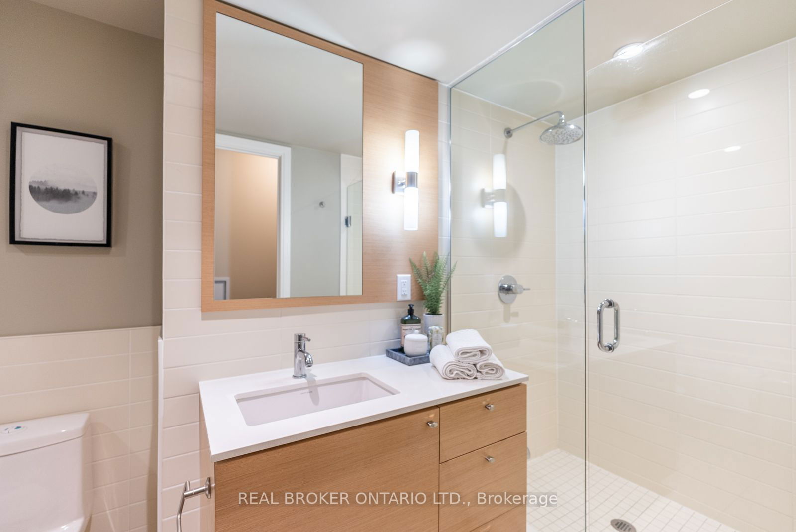 55 Front St E, unit 517 for sale - image #8