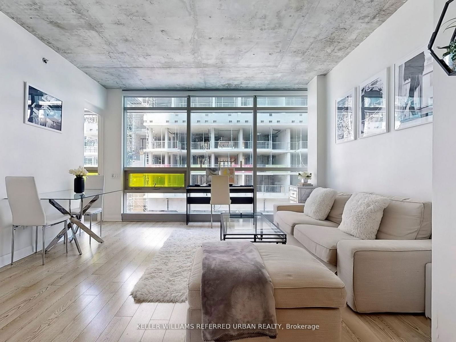 375 King St W, unit 612 for sale - image #1