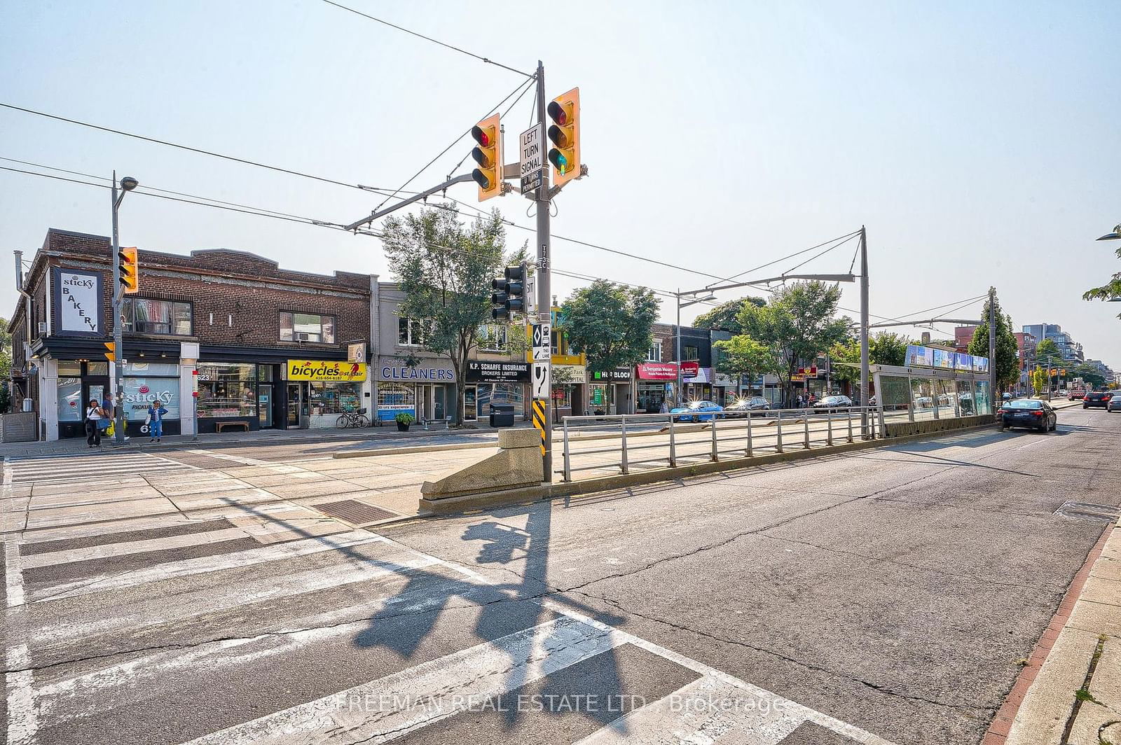 114 Vaughan Rd, unit 107 for sale - image #25