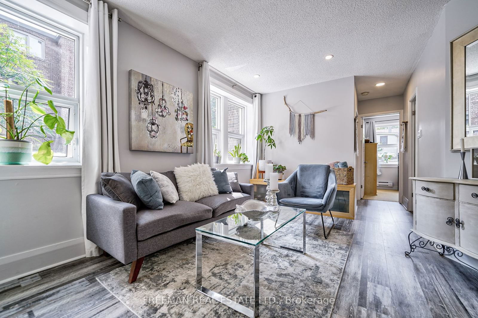 114 Vaughan Rd, unit 107 for sale - image #5