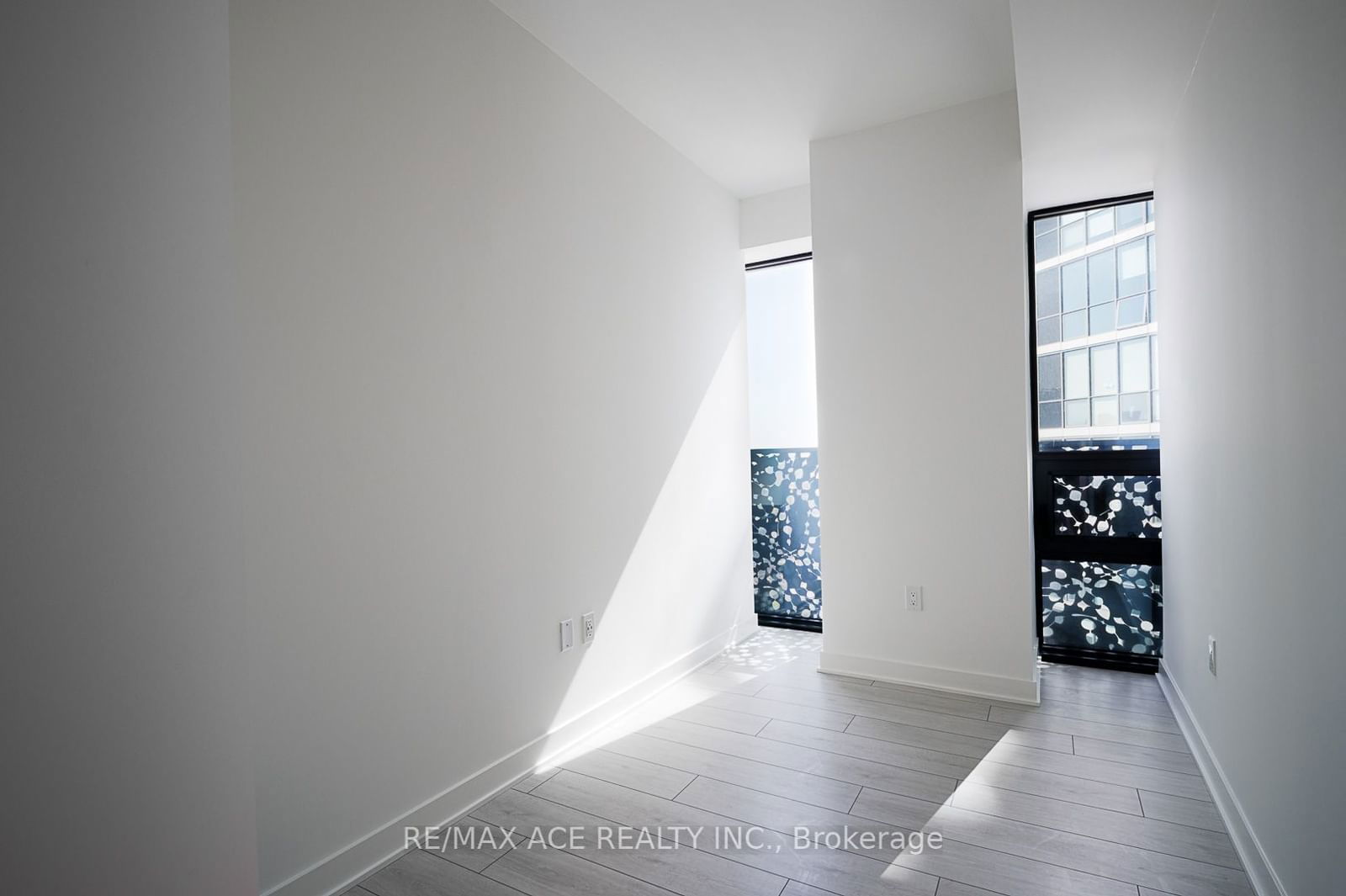 55 Charles St E, unit 2606 for rent - image #15