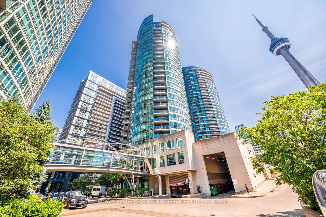 373 Front St W, unit 2601 for sale