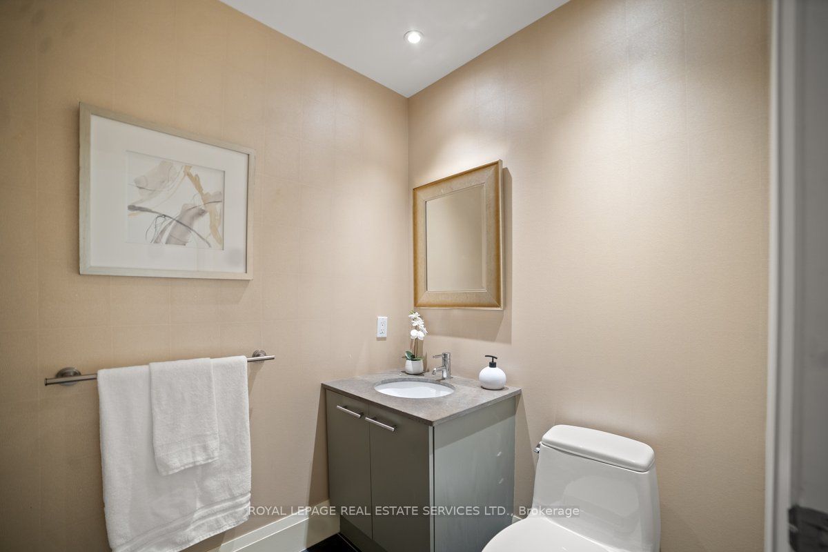 20 Scrivener Sq, unit 104 for sale - image #5