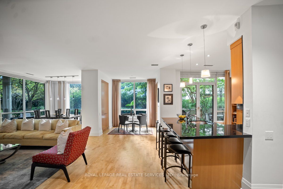 20 Scrivener Sq, unit 104 for sale - image #6