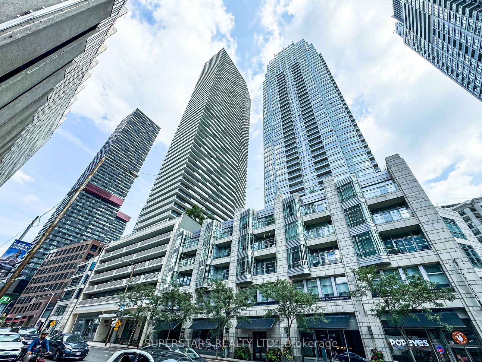 2221 Yonge St, unit 4510 for sale - image #1