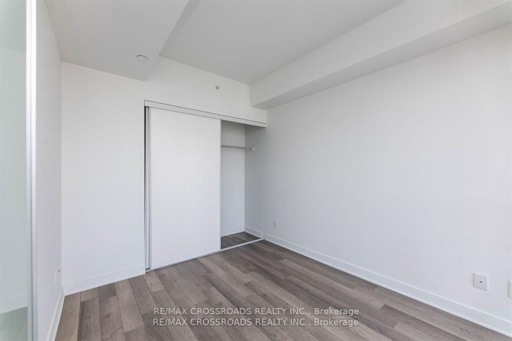 290 Adelaide St W, unit 3207 for rent - image #14