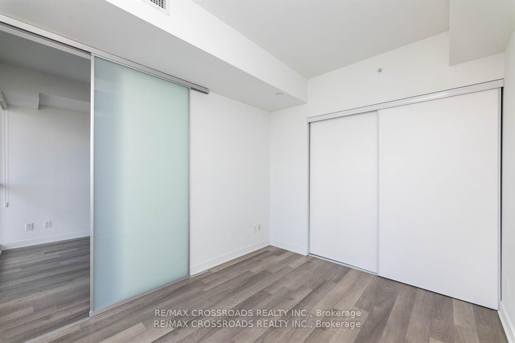 290 Adelaide St W, unit 3207 for rent - image #20