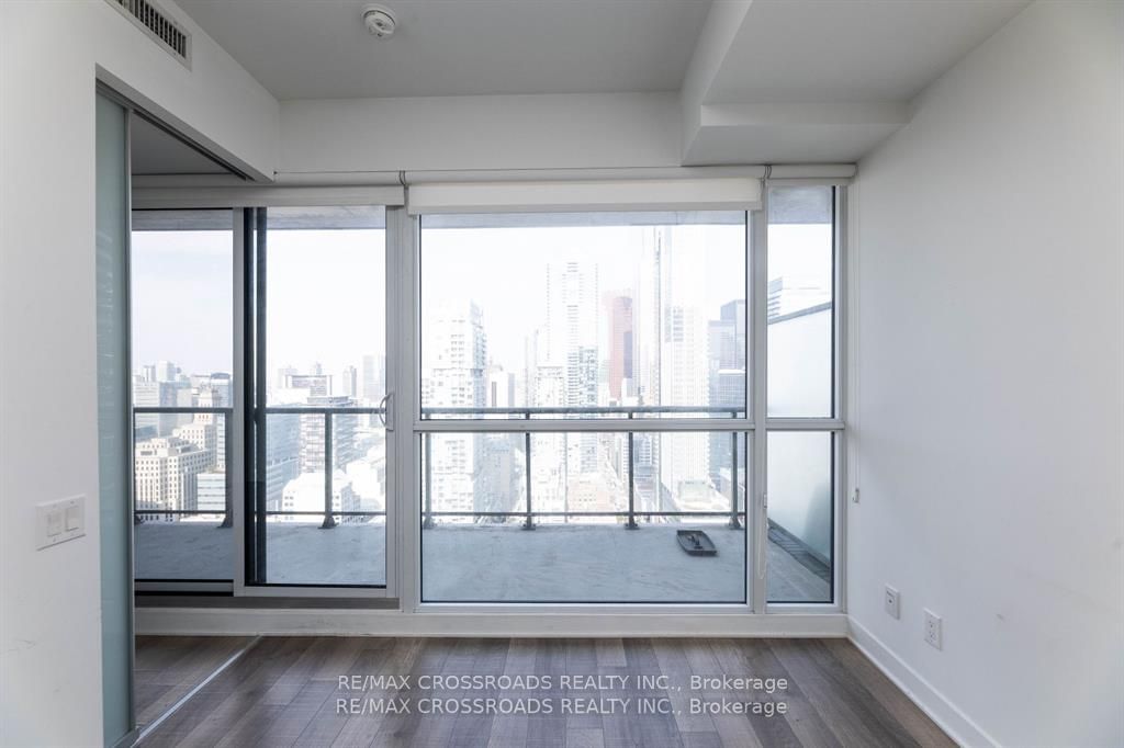 290 Adelaide St W, unit 3207 for rent - image #23