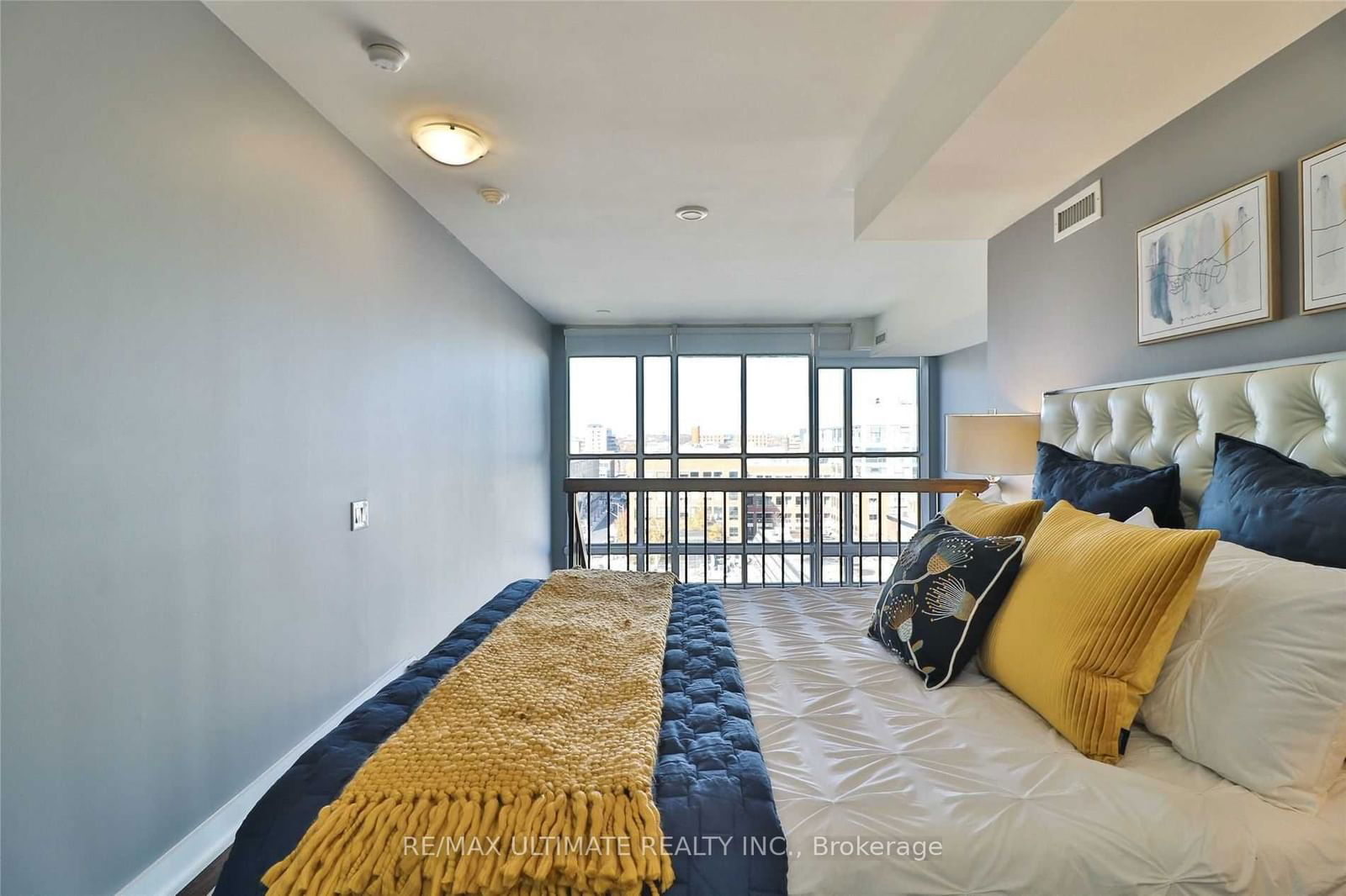 5 Hanna Ave, unit 612 for sale - image #17