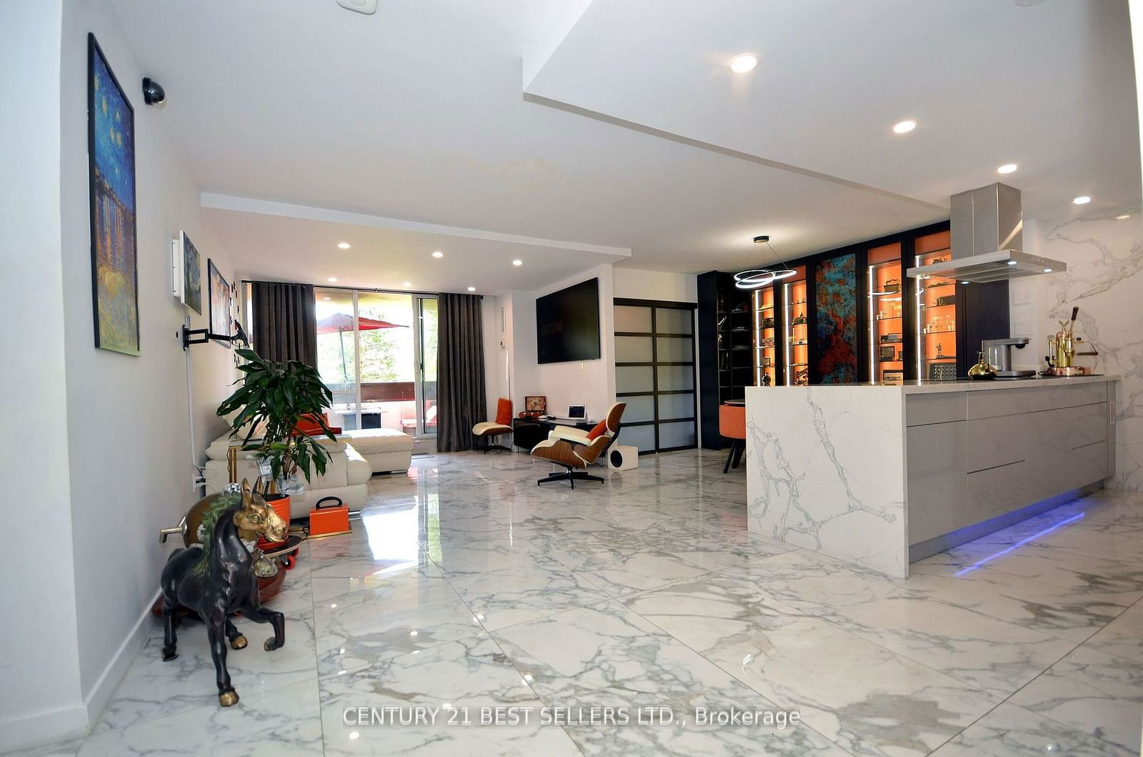 100 Canyon Ave, unit 302 for sale - image #6