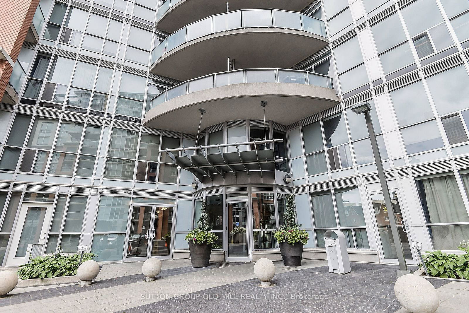 1 Shaw St, unit 1124 for rent - image #2