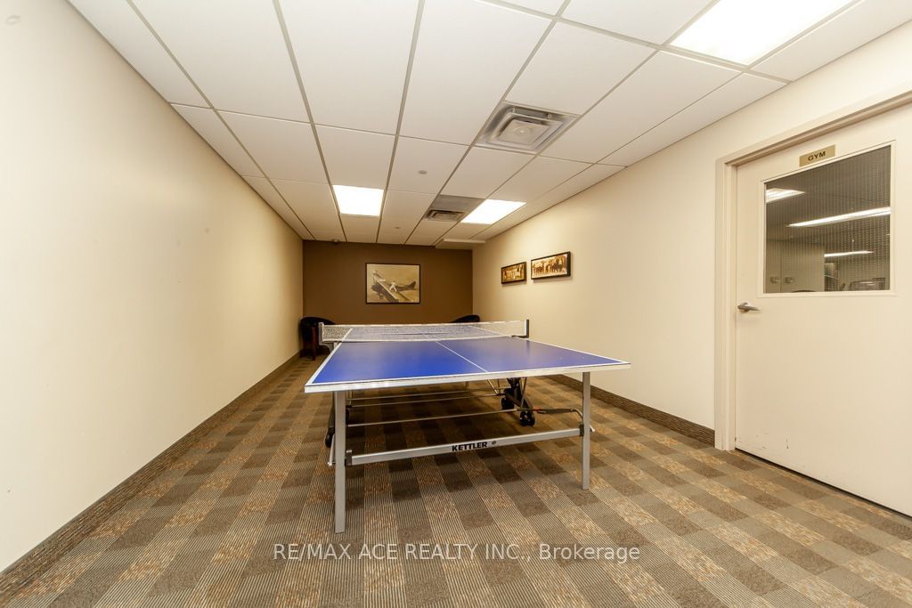 10 Kenneth Ave, unit 1801 for sale - image #22